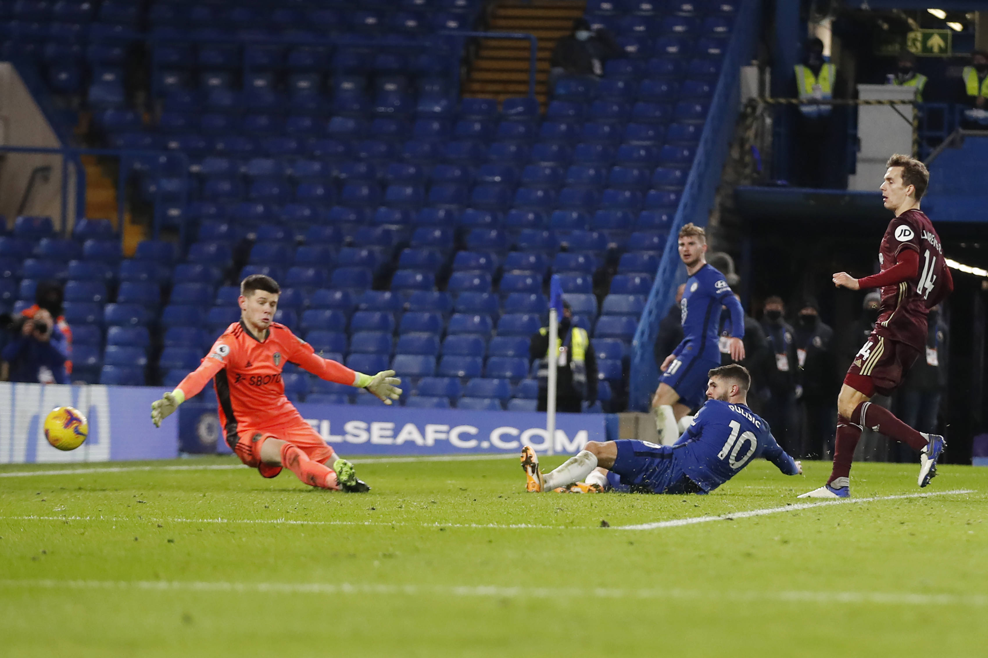 到了团队的 到了团队的